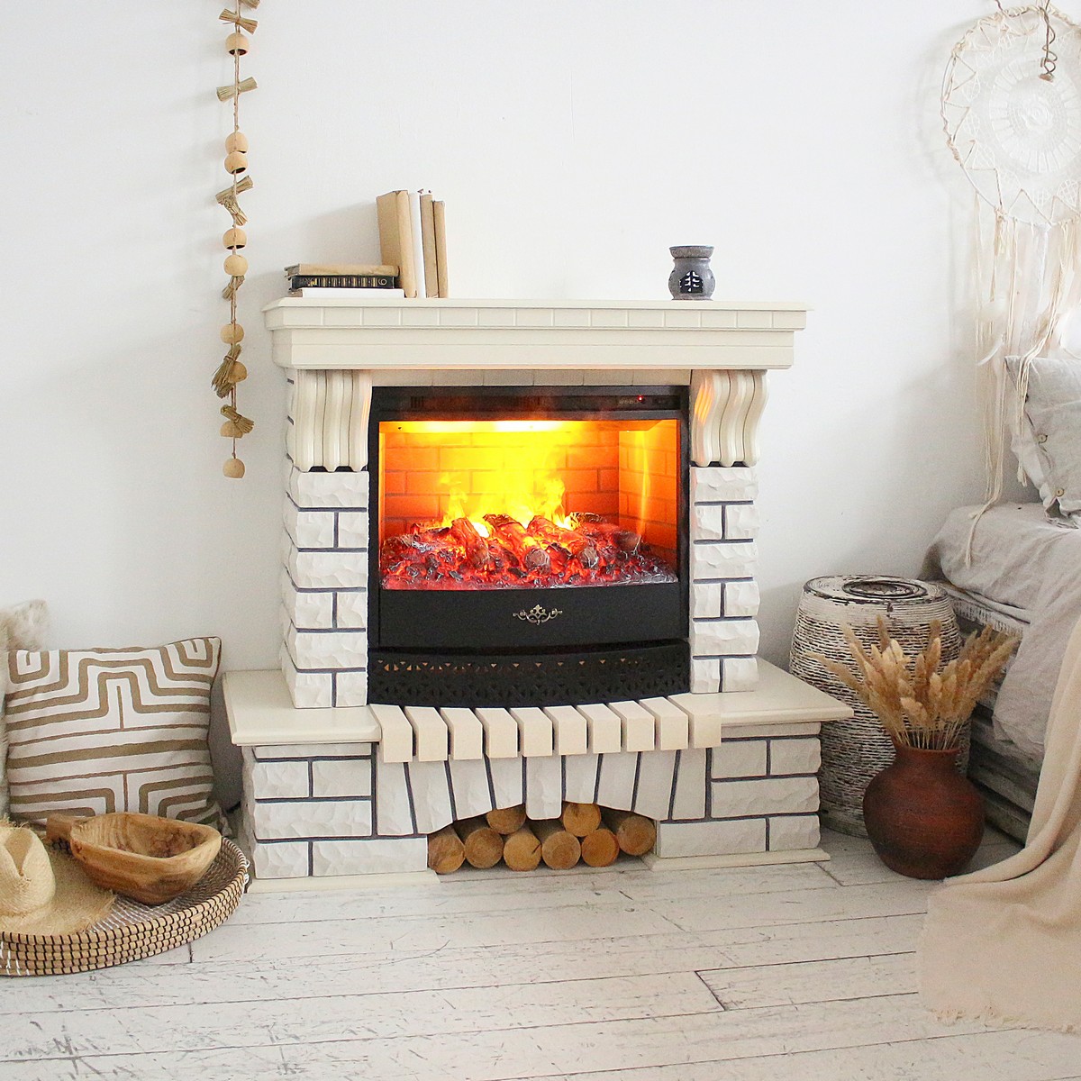 Электрокамин RealFlame Country WT с очагом 3D Firestar 25,5